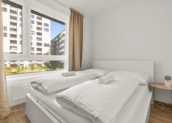 Lam Fuchsia Ac-balcony Apartmán